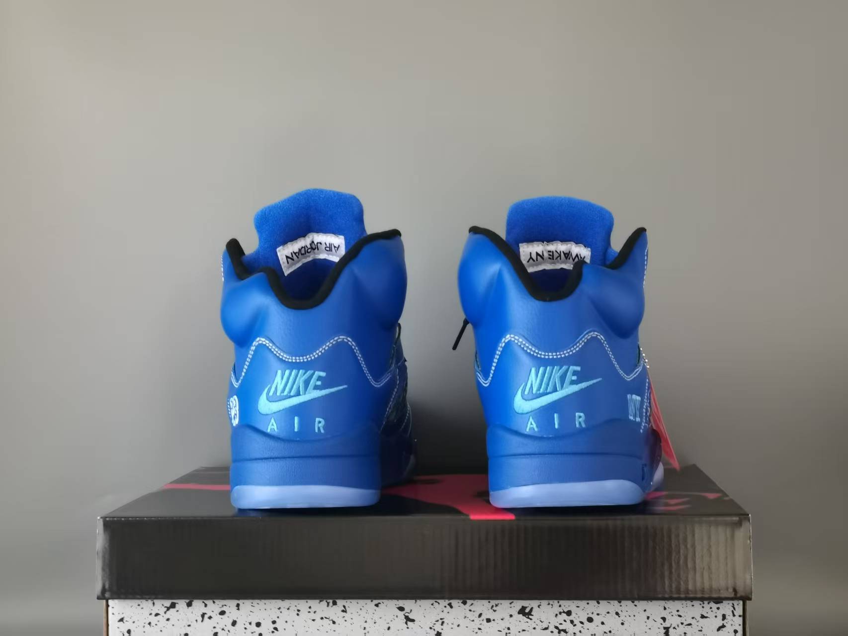 Air Jordan 5